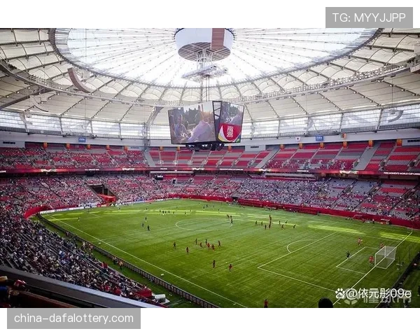 16座球场平均容量超6万人 决赛场地可容纳8万观众
